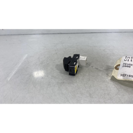 Interrupteur de leve vitre arriere gauche PEUGEOT 2008 1