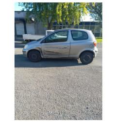 Serrure avant gauche TOYOTA YARIS 1