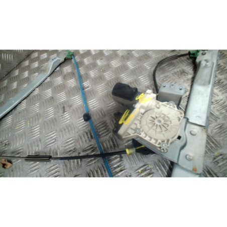 Leve vitre electrique avant droit CITROEN C2 Photo n°1