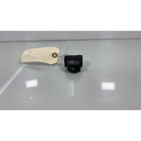 Interrupteur de leve vitre avant droit FIAT PUNTO EVO 3