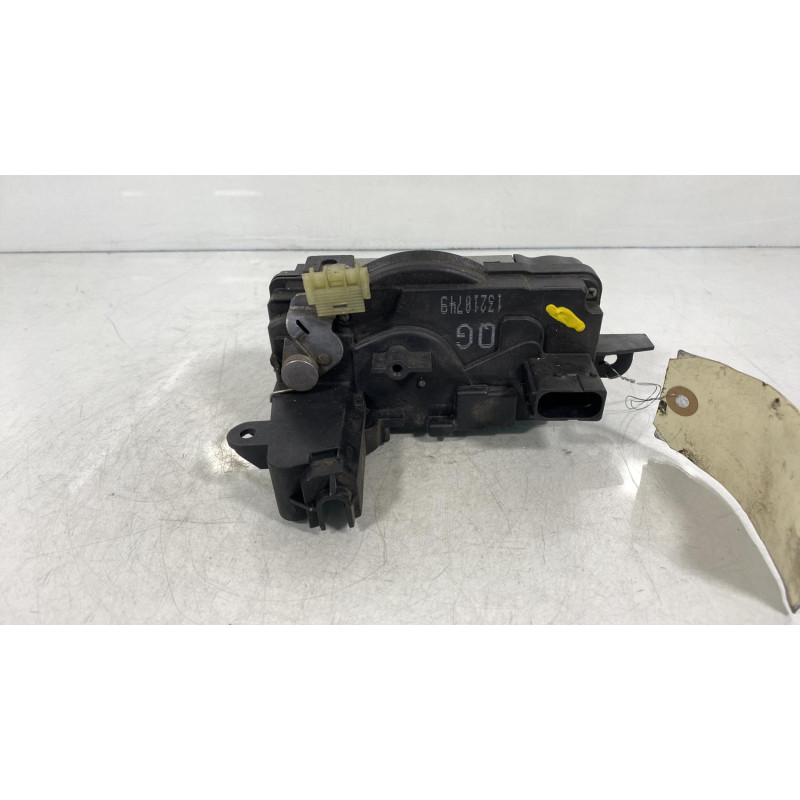 Serrure avant droit OPEL ASTRA H Photo n°2