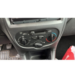 Pare boue avant droit PEUGEOT 206