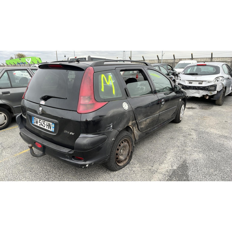 Pare boue avant droit PEUGEOT 206 Photo n°7
