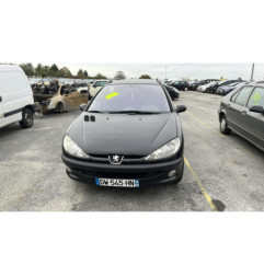 Pare boue avant droit PEUGEOT 206