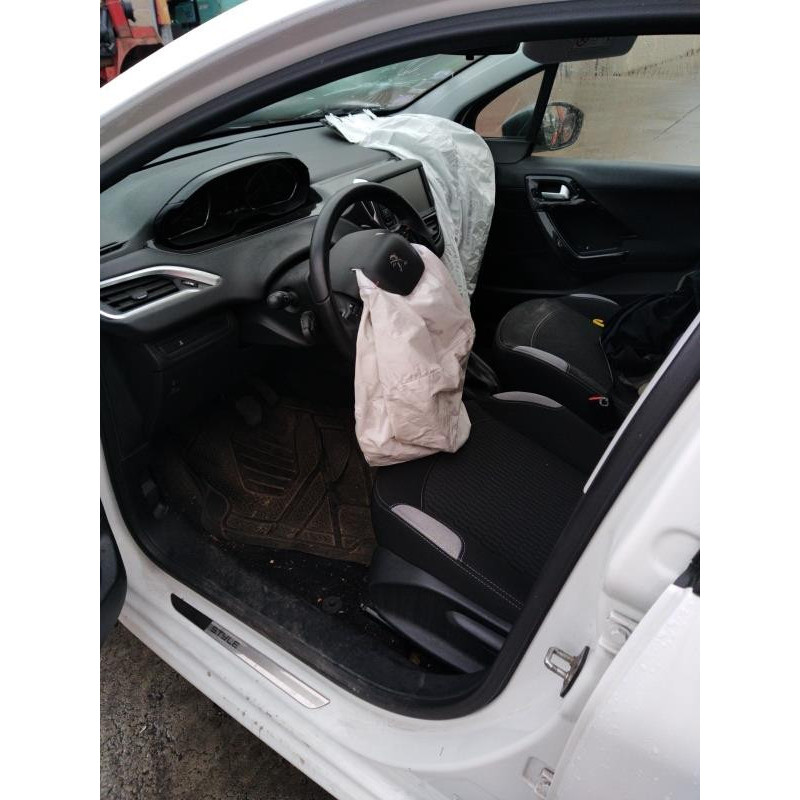 Compteur PEUGEOT 208 1 Photo n°16