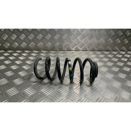 Ressort de suspension arriere droit RENAULT CLIO 4 Photo n°1