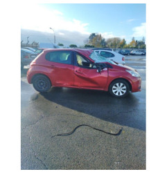 Eclairage de plafonnier PEUGEOT 208 1