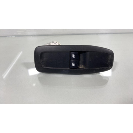 Interrupteur de leve vitre avant gauche PEUGEOT 208 1