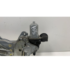 Leve vitre electrique avant droit SUZUKI SWIFT 3