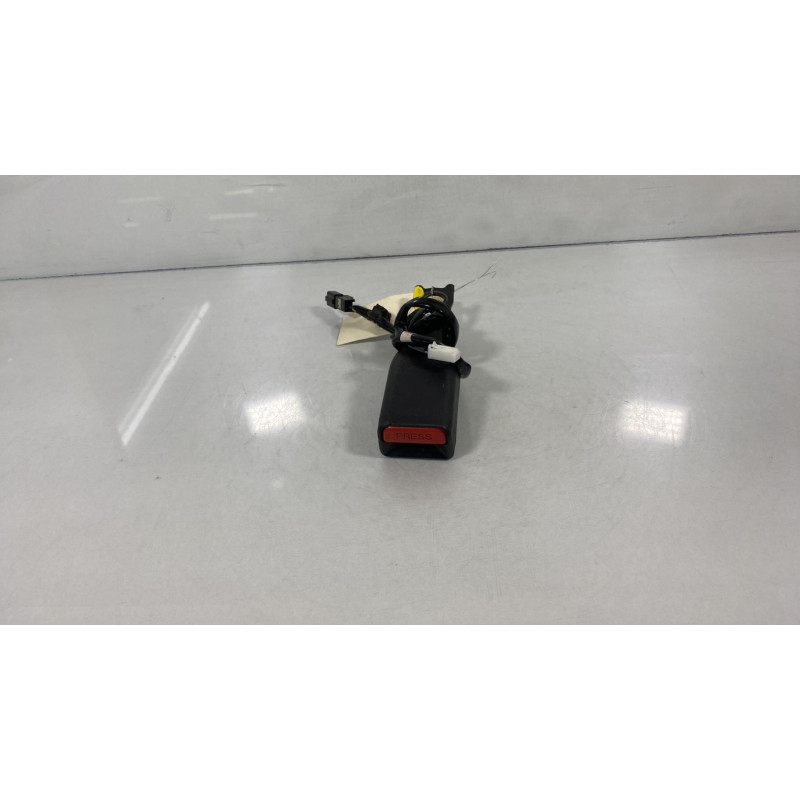 Attache ceinture avant droit PEUGEOT 4007 Photo n°1