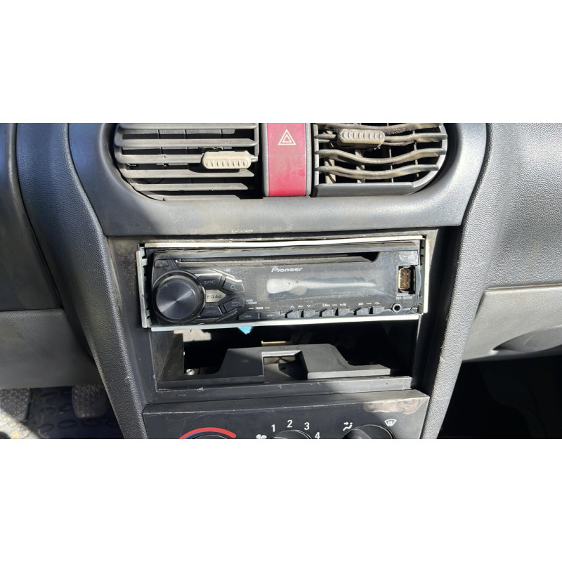 Porte arriere droit OPEL CORSA C Photo n°15