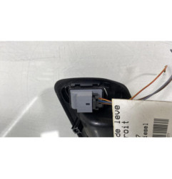 Interrupteur de leve vitre avant droit VOLKSWAGEN POLO 4