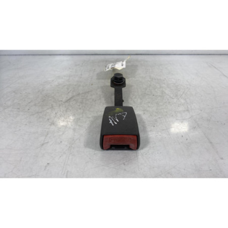 Attache ceinture avant droit NISSAN MICRA 3 Photo n°1