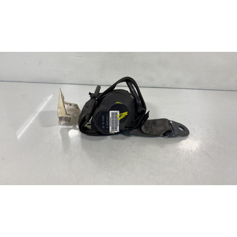 Ceinture arriere droit NISSAN MICRA 3 Photo n°1