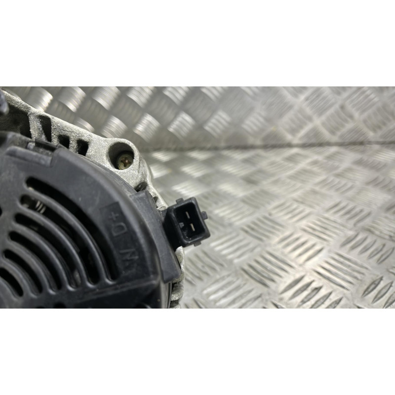 Alternateur VOLKSWAGEN GOLF 4 Photo n°3