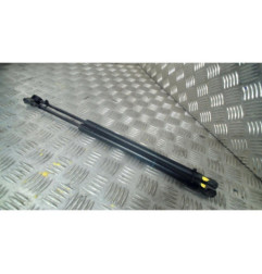Verin de coffre VOLKSWAGEN TOURAN 1 Photo n°1