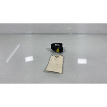 Interrupteur de leve vitre arriere droit BMW SERIE 3 E90