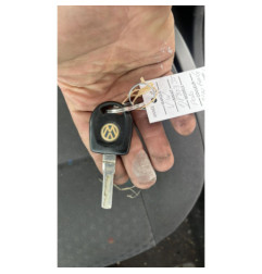 Pare choc arriere VOLKSWAGEN POLO 4