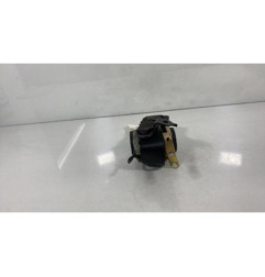 Pretensionneur de ceinture avant droit VOLKSWAGEN POLO 4