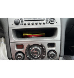 Attache ceinture arriere gauche PEUGEOT 308 1