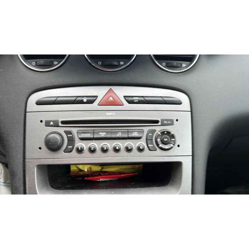 Attache ceinture arriere gauche PEUGEOT 308 1 Photo n°7