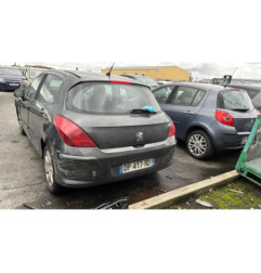 Attache ceinture arriere gauche PEUGEOT 308 1