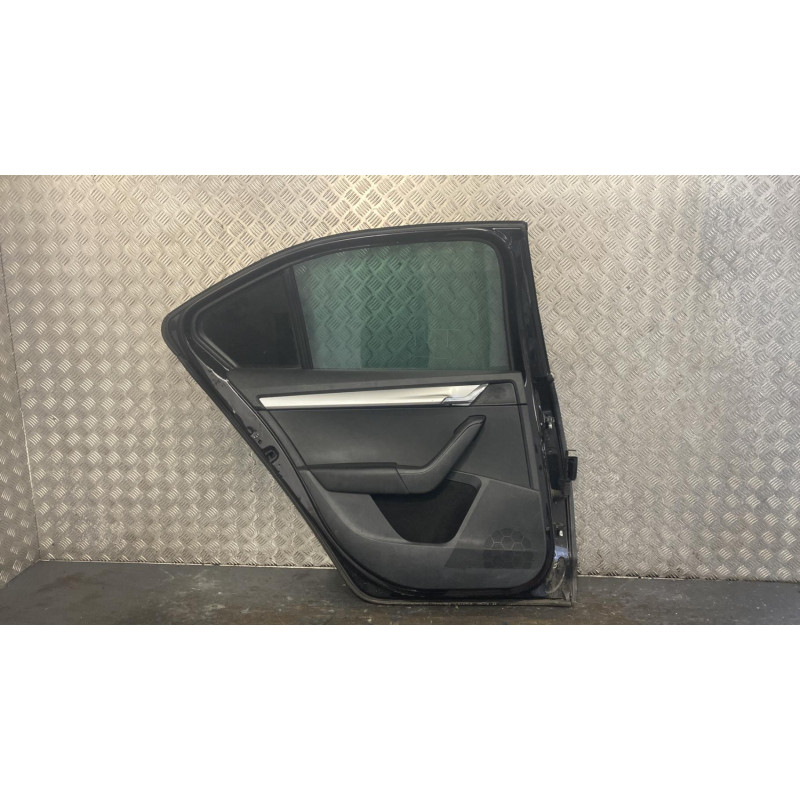 Porte arriere gauche SKODA OCTAVIA 3 Photo n°3