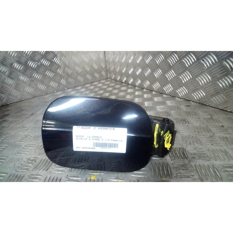 Trappe d'essence SKODA OCTAVIA 3 Photo n°2