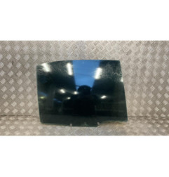 Vitre arriere droit SKODA OCTAVIA 3 Photo n°1