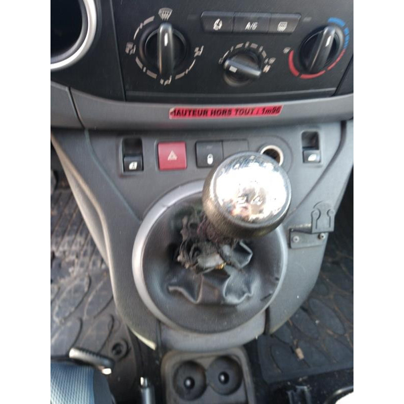 Calculateur moteur CITROEN BERLINGO 2 Photo n°8