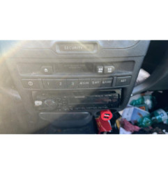 Feu arriere stop central TOYOTA YARIS 1