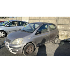 Feu arriere stop central TOYOTA YARIS 1