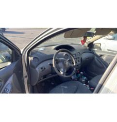 Feu arriere stop central TOYOTA YARIS 1