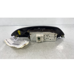 Interrupteur de leve vitre avant gauche TOYOTA YARIS 1