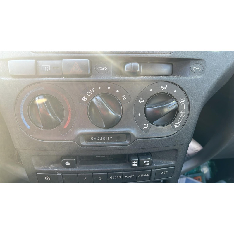 Serrure de coffre TOYOTA YARIS 1 Photo n°10