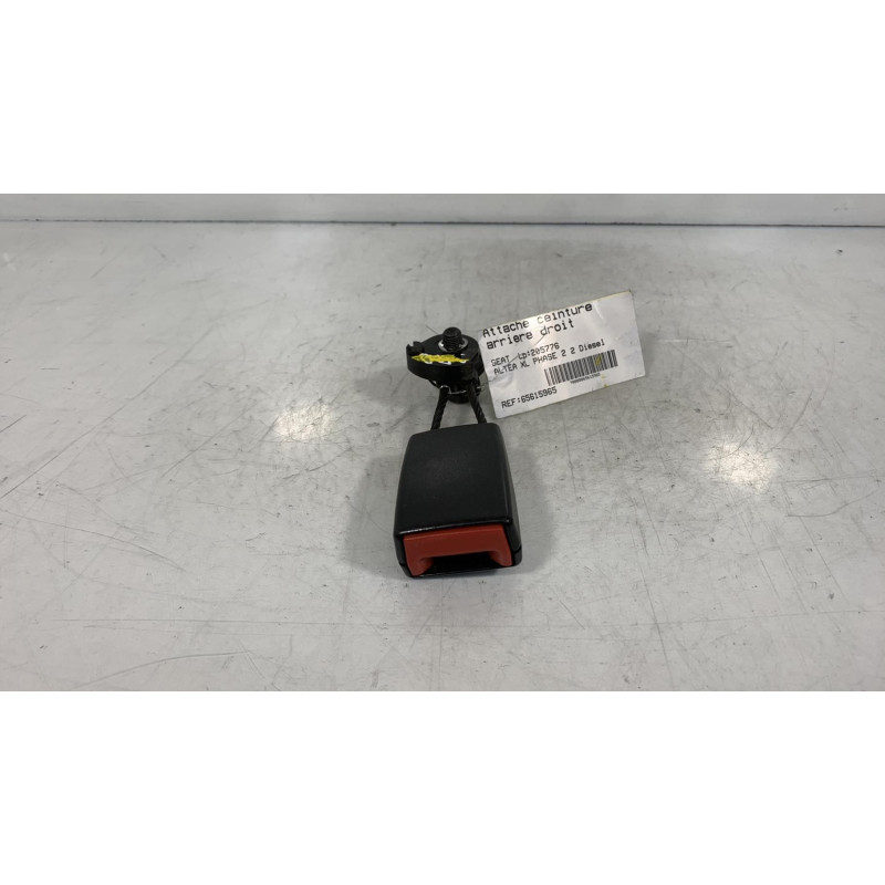 Attache ceinture arriere droit SEAT ALTEA Photo n°2
