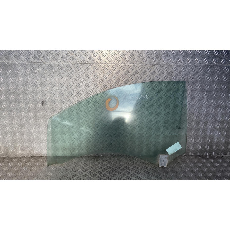 Vitre avant droit RENAULT LAGUNA 3 Photo n°1