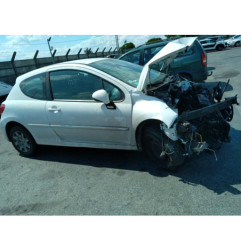 Calculateur moteur PEUGEOT 207