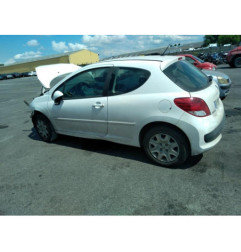 Calculateur moteur PEUGEOT 207