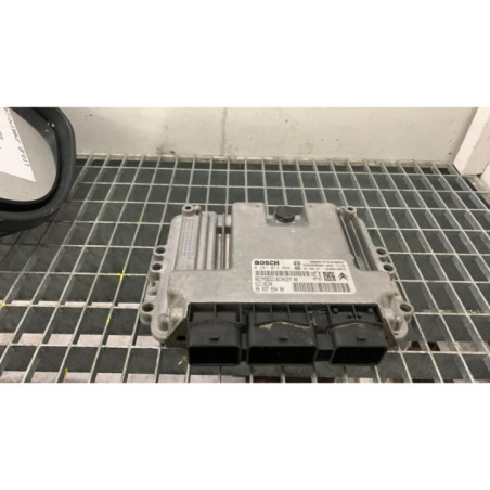 Calculateur moteur PEUGEOT 207