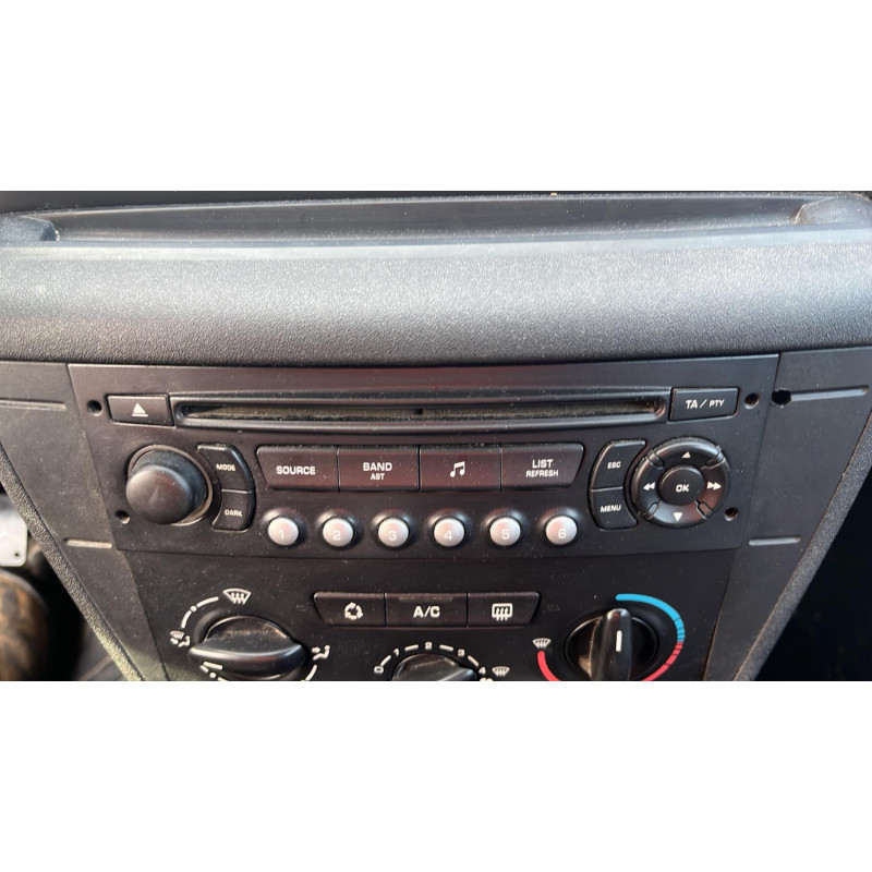 Feu arriere principal droit (feux) CITROEN C4 1 Photo n°6