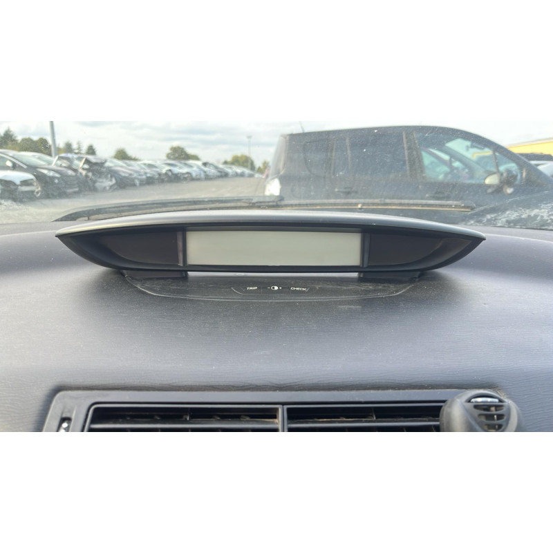 Feu arriere principal droit (feux) CITROEN C4 1 Photo n°7