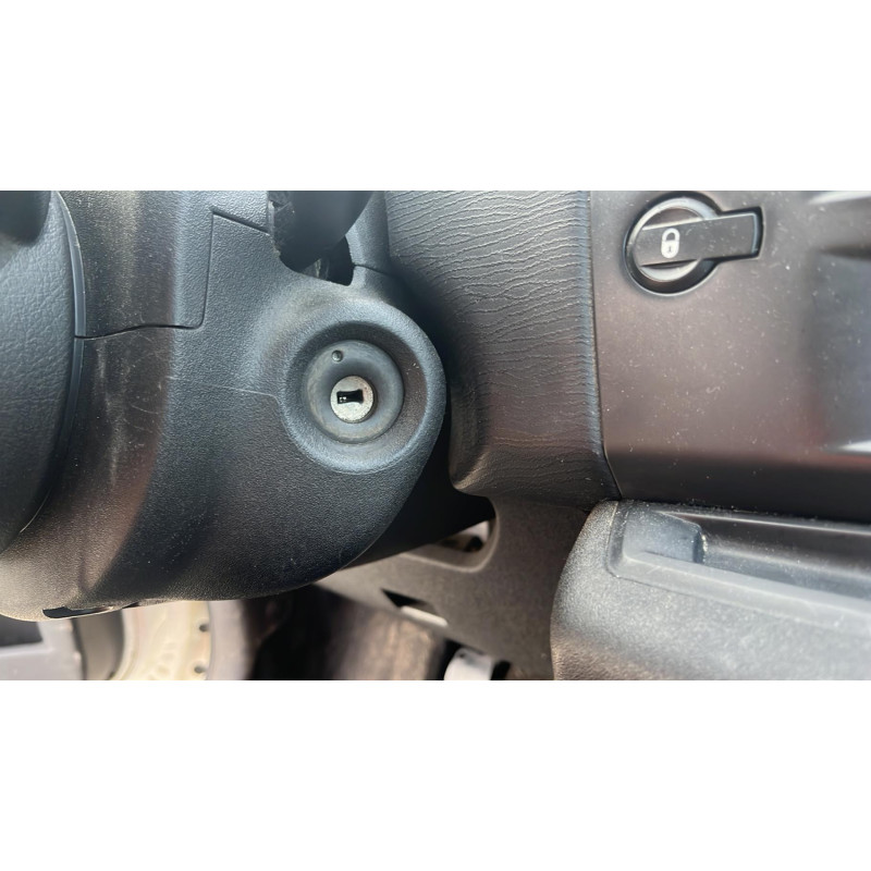 Feu arriere principal droit (feux) CITROEN C4 1 Photo n°15