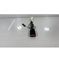 Attache ceinture avant droit FORD C-MAX 2