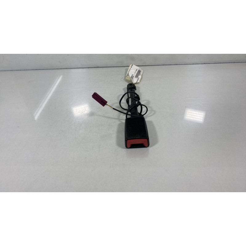 Attache ceinture avant droit FORD C-MAX 2 Photo n°2