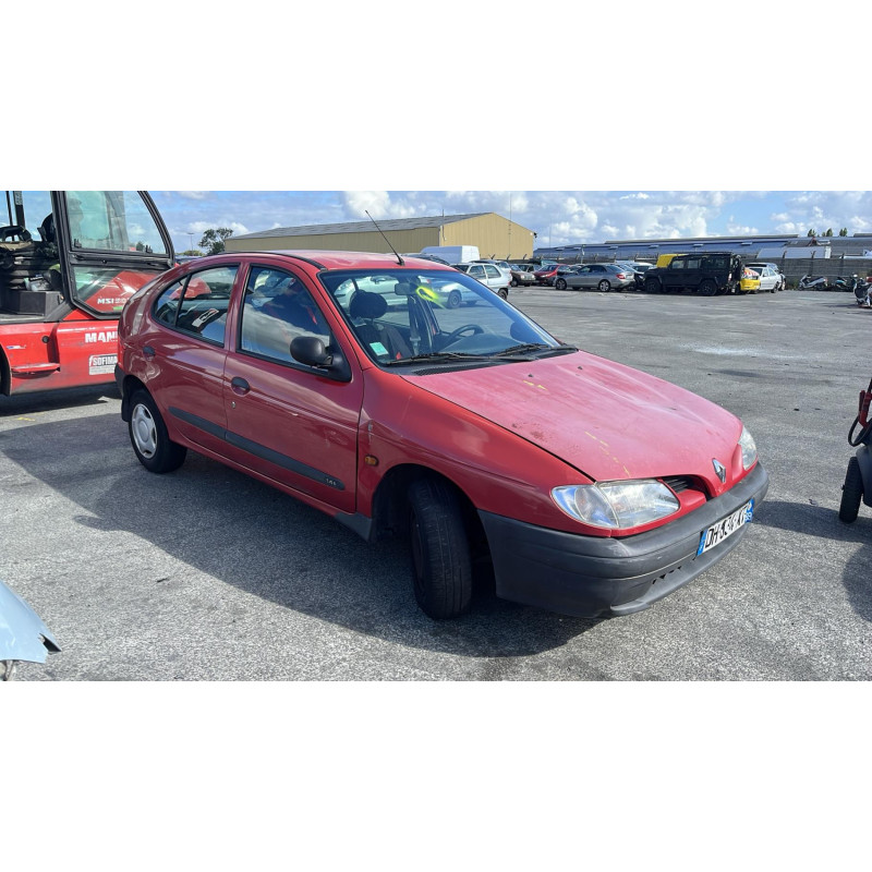 Leve vitre mecanique avant gauche RENAULT MEGANE 1 Photo n°8