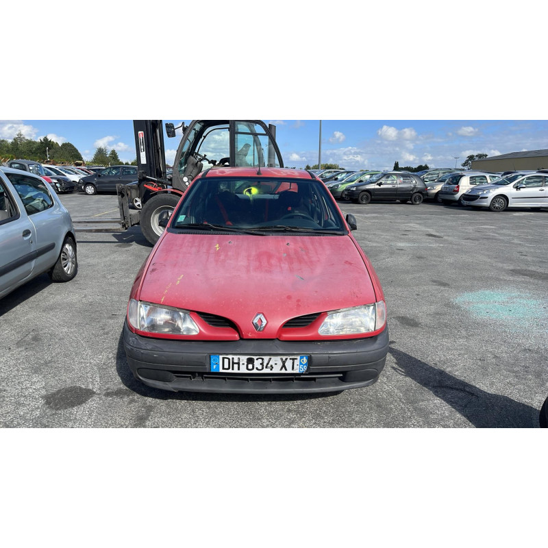 Leve vitre mecanique avant gauche RENAULT MEGANE 1 Photo n°12