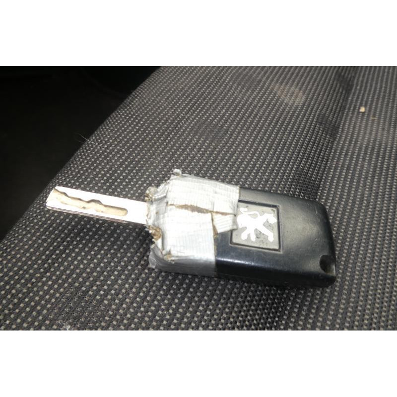 Boitier air bag PEUGEOT 307 Photo n°13