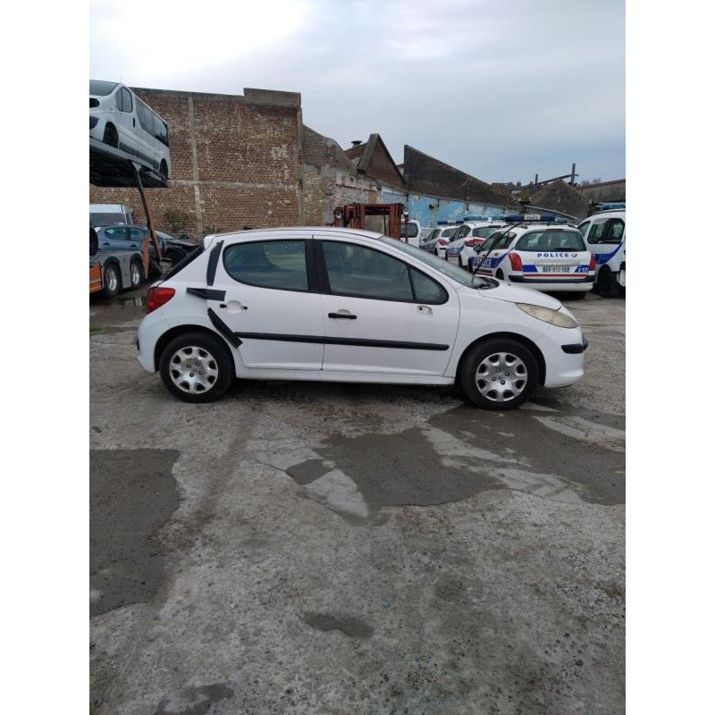 Pare choc arriere PEUGEOT 207 Photo n°12