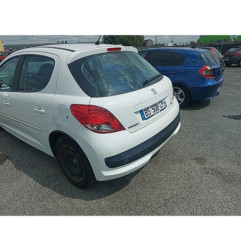 Calculateur moteur PEUGEOT 207